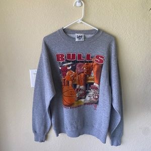 Vintage NBA (Lee Sport) Chicago Bulls Crewneck 1990s